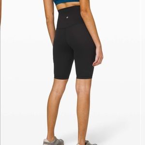 Lululemon Align Super High Rise Short *10" Black Size 4